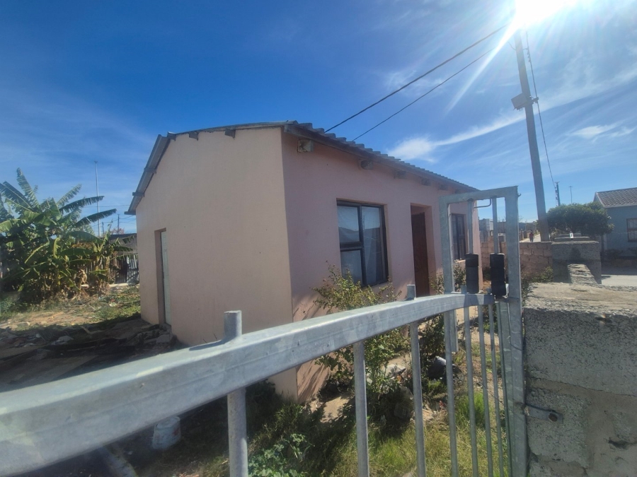 2 Bedroom Property for Sale in Soweto On Sea Eastern Cape